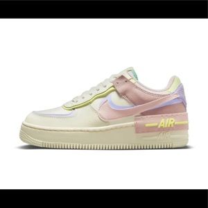 Nike Air Force 1 Shadow used one tine inside of home